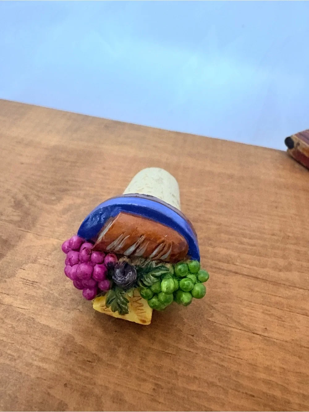 Ceramic and Resin Decorative Wine Bottle Stopper - Multicolor